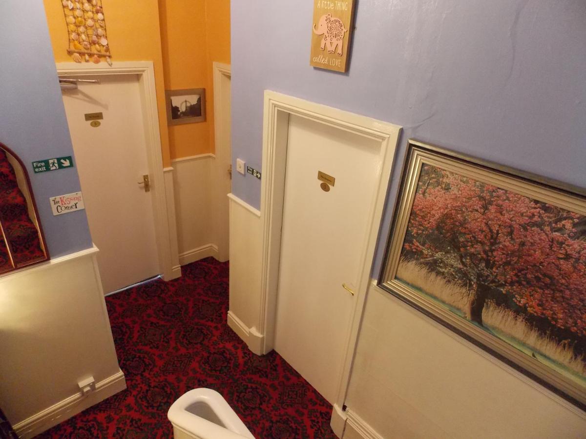 Topaz Blackpool Kültér fotó